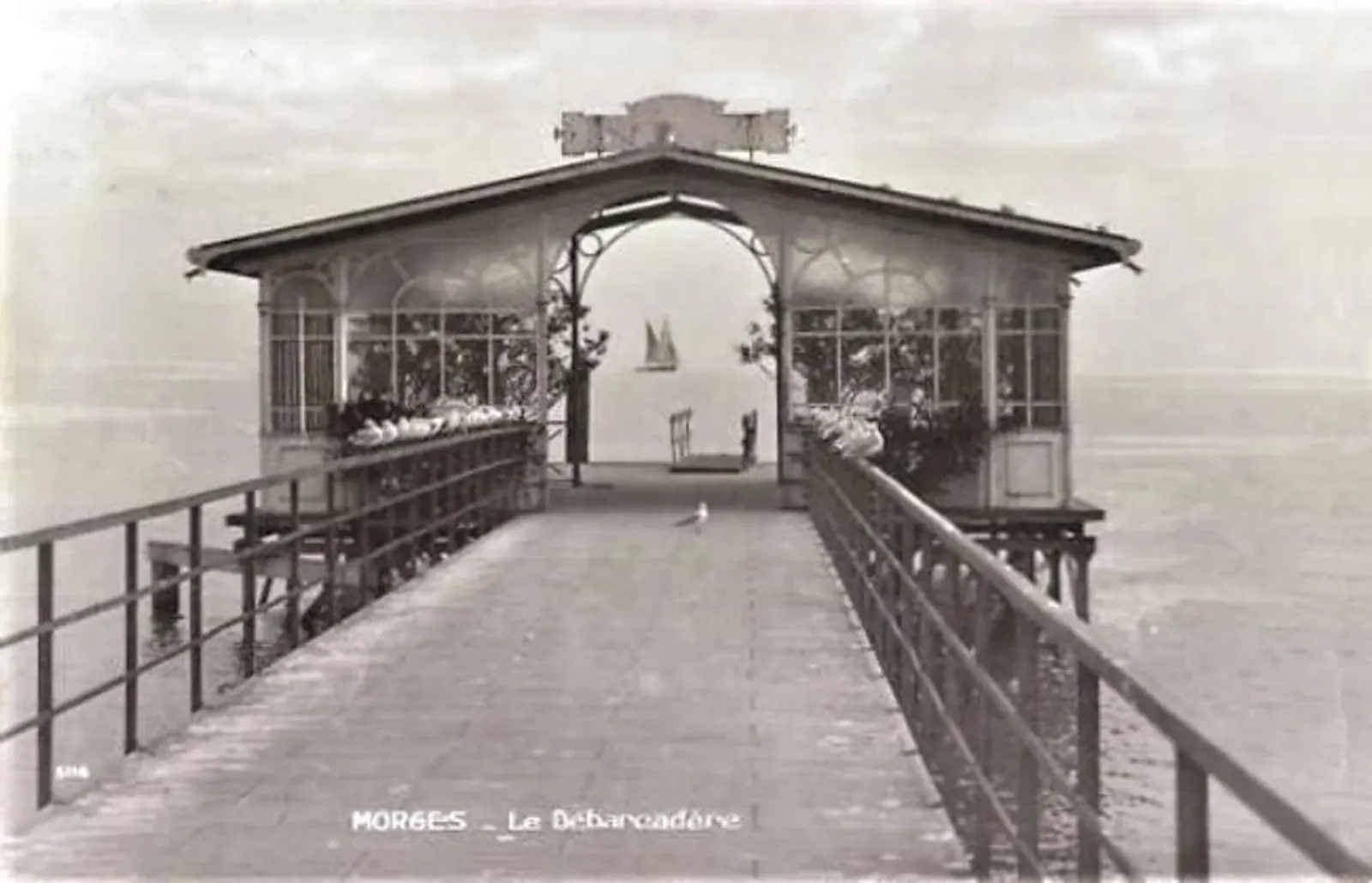Morges, le débarcadère, carte postale de 1909